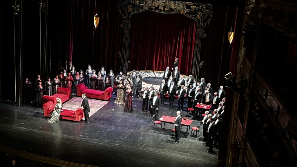 Italienich lernen durch die Oper - Teatro Massimo